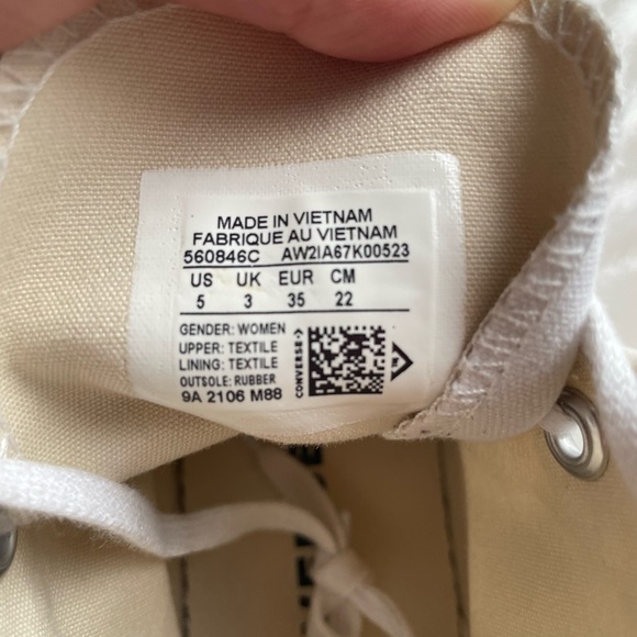 Chuck Taylor All Star Lift Platform Canvas: WOMEN'S HIGH TOP SHOE - Picture 4 of 4